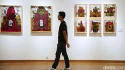 Terpukau Karya Para Srikandi Tiga Sisi di Galeri Nasional Terpukau Karya Para Srikandi Tiga Sisi di Galeri Nasional