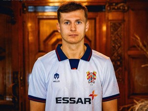 Capai Usia 140 Tahun, Tranmere Rovers Rilis Jersey Bersejarah