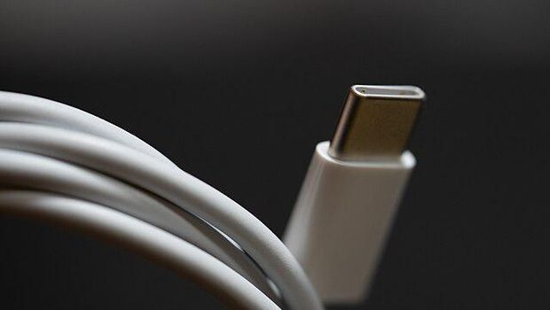 USB Type-C