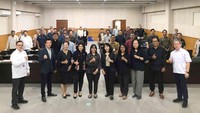 Pembicara Teknik Sipil Prof.Dr.ir. Nyoman Sutarja, MS, ahli Teknik Arsitektur Prof. Ngakan Sueca dan pengusaha bahan bangunan sukses Keng Effendi (Komisaris PT Comtech Metalindo Terpadu) melakukan diskusi tentang Ketahanan Bangunan dan Ketahanan Perumahan di Fakultas Teknik Universitas Udayana, Denpasar Bali, Jumat (14/6/2024).