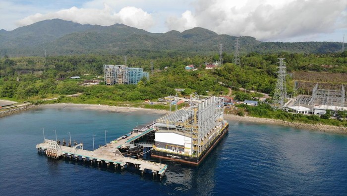 BMPP Nusantara 1 dengan kapasitas terpasang 60 Megawatt berlokasi di Desa Waai Provinsi Maluku yang memasok listrik ke sistem Ambon