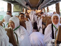 400 Jemaah Haji Maktour Kumandangkan Talbiyah Sepanjang Menuju Arafah