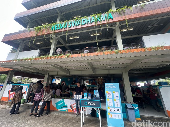 Kantin 4 Lantai Ini Tampung 74 Tenant Makanan Kaki Lima Favorit Karyawan Kantin 4 Lantai Ini Tampung 74 Tenant Makanan Kaki Lima Favorit Karyawan