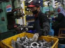 Melihat Pembuatan Sparepart di Pabrik CPL Tangerang