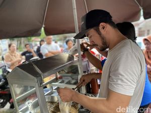 5 Penjual Makanan Mirip Seleb yang Viral Sepanjang 2024