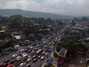 Polisi Ungkap Penyebab Kemacetan Parah di Puncak
