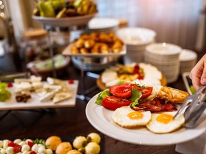 Hati-hati! Konsumsi 5 Menu Sarapan Hotel Ini Picu Risiko Kesehatan