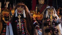Kegiatan ini melibatkan 13.515 seniman dari 275 kelompok seni. 