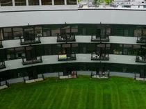 Gokil! Stadion Baseball Terbengkalai Ini Disulap Jadi Apartemen Mewah Rp 227 M