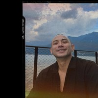 Melalui akun Instagram pribadinya BCL pun membagikan momen saat dirinya dan Tiko berbulan madu di Italia. Salah satu tempat yang dikunjungi pasangan tersebut ialah danau Como yang terkenal di Italia. Foto: Instagram/@itsmebcl