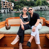 BCL dan Tiko Aryawardhana kembali berbulan madu. Setelah sebelumnya sempat berbulan madu ke Bali usai menikah, kali ini keduanya memilih berkunjung ke Italia. Pasangan yang menikah pada 2 Desember 2023 di Bali itu tampil kompak dan romantis. Foto: Instagram/@itsmebcl