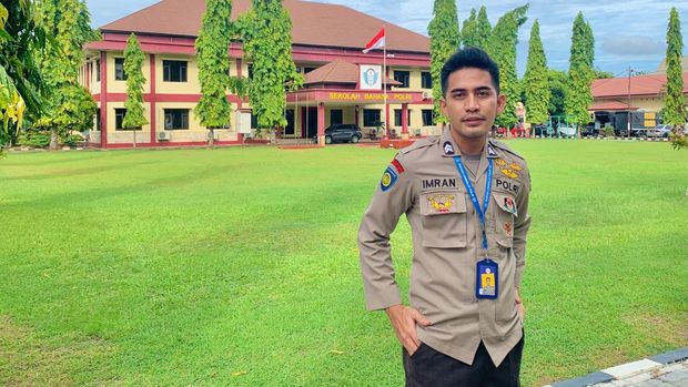 Brigadir Imran Novrin Ruslim jadi lulusan terbaik program Pascasarjana Universitas Paramadina.