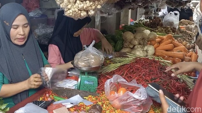 Harga cabai di Bangka mengalami kenaikan h-1 Idul Adha