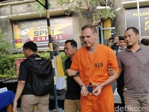 Tampang Bule Jerman yang Hajar Pemotor Cewek sampai Jatuh di Jalanan Bali