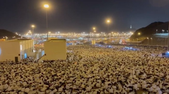 Jemaah Haji Mabit di Muzdalifah