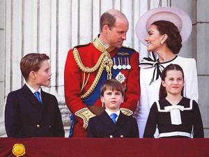 Tingkah Gemas Pangeran Louis Joget di Parade Ultah Raja Charles III
