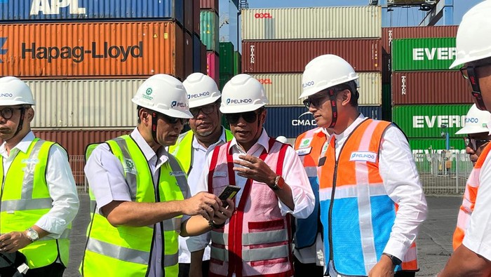 Menteri Perhubungan Budi Karya Sumadi