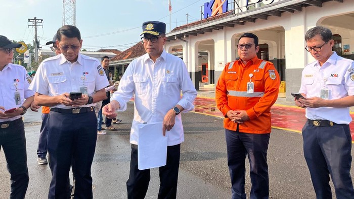 Menteri Perhubungan Budi Karya Sumadi