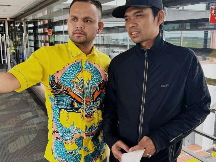 Momen UAS Berikan Dukungan untuk Bacalon Bupati Kampar