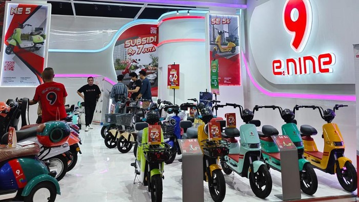 Sepeda Listrik Murah di PRJ 2024