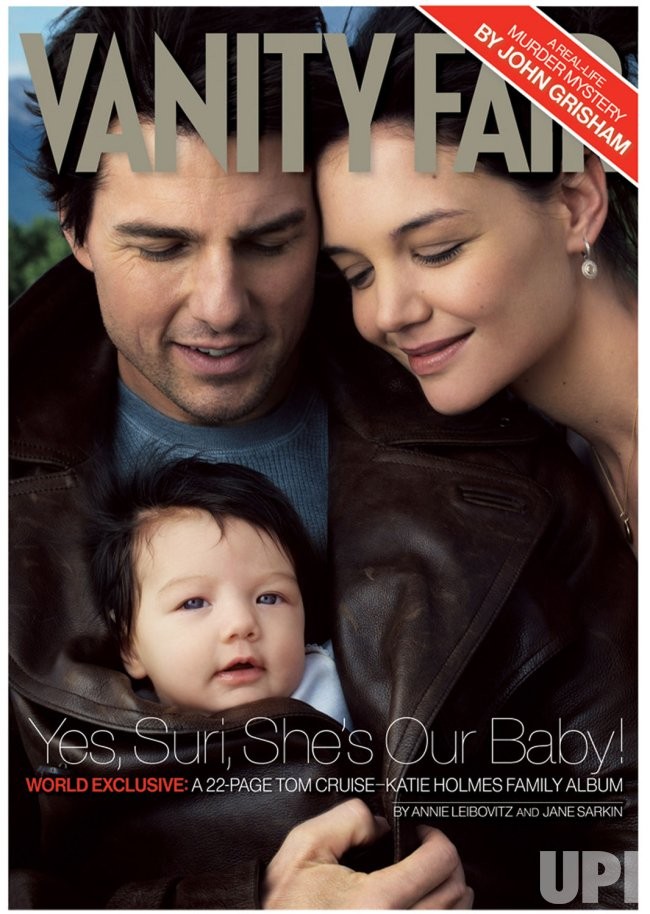 Sejak dilahirkan, penampilan Suri sudah membuat publik penasaran. Ia pun mempesona publik dengan parasnya yang cantik sejak tampil di Vanity Fair pada 2006. Foto: Dok. Internet