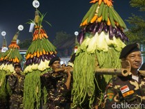 Ada Tambahan 90 Gunungan di Arak-arakan Tumpeng Songo Demak, Ini Maknanya