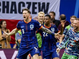 Belanda Vs Prancis: Awas Le Bleus, Wout Weghorst Predator Kotak Penalti!