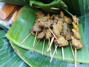 Pelajaran dari Yani Penjual Sate Toe untuk Tak Merawat Gengsi