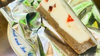 Es Krim Tentrem di Solo terbilang legendaris karena sudah ada sejak tahun 1953. Es krim di sini rasanya klasik bikin nostalgia. Foto: Site Culinary