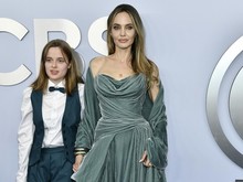 Alasan Putri Bungsu Angelina Jolie Hapus Nama Belakang Pitt