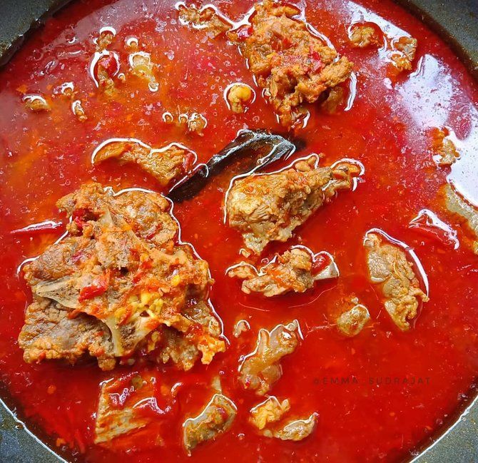 Angeun Lada, kuliner khas dari Provinsi Banten.