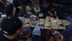 Bye Plastik! Ada Bungkus Daging Kurban Ramah Lingkungan dari Bambu