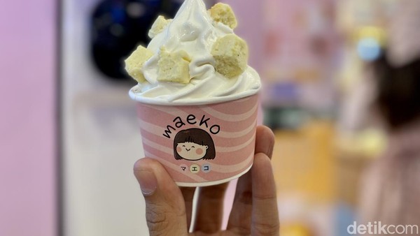 Serba Cheesecake! Ada Cheesecake Sando hingga Soft Serve di Gerai Cantik Ini