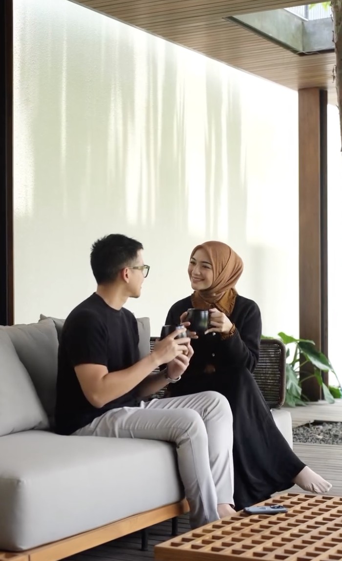 Citra Kirana dan Rezky Aditya Naik Haji, Sebelumnya Juga Kompak Kulineran Citra Kirana dan Rezky Aditya Naik Haji, Sebelumnya Juga Kompak Kulineran