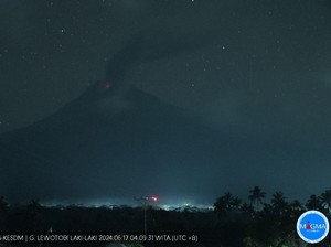 Gunung Lewotobi Laki-laki Meletus 2 Kali Pagi Ini