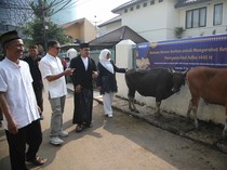 Idul Adha, Indofood Salurkan Bantuan Hewan Kurban