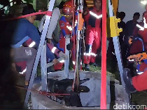 Sapi Kurban Ngamuk hingga Masuk Sumur Tua di Makassar, Damkar Evakuasi