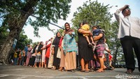 Diketahui Masjid Cut Meutia menyembelih 13 sapi dan 7 ekor kambing pada Idul Adha tahun ini.