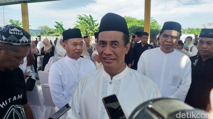 Mentan Andi Amran Sulaiman saat memantau pemotongan hewan kurban AAS Foundation.