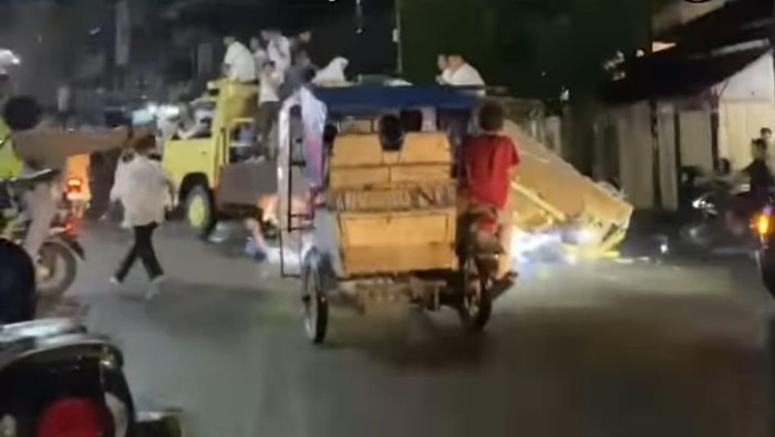 Mobil takbiran keliling di Sibolga kecelakaan. (Istimewa)