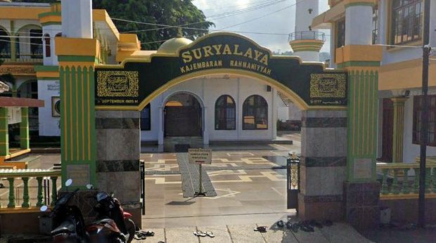 Pondok Pesantren Suryalaya.