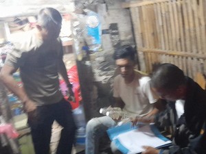 Cegah Peredaran Miras Ilegal, Polisi Sita Puluhan Botol Ciu di Bogor