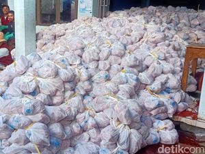 Daging Kurban di Krajan Banjarnegara Capai 25 Ton, Dibagikan per Orang Bukan KK