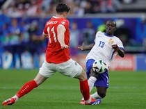 NGolo Kante nih, Bos!