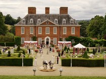 Pecinta Bridgerton Merapat, Ini Destinasi Wisata Khas Drama yang Bisa Didatangi