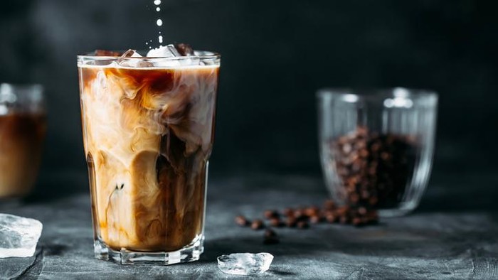 Kopi Panas Vs Kopi Dingin, Manakah yang Lebih Sehat? Simak Penjelasannya