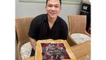 Jordi Onsu Mukbang Ayam Geprek hingga Ngopi Cantik
