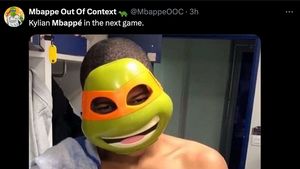 Meme Kylian Mbappe: Tumpul dan Berdarah-darah di Laga Austria Vs Prancis