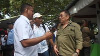 Jerry mengatakan, pihaknya mencetak 1.000 pelajar dari SMK Pertanian yang sudah pandai dalam bercocok tanam. Setelah lulus mereka juga diberi kesempatan untuk mengenyam sekolah ke perguruan tinggi. Bos JHL Group ini pun menegaskan, SMK Pertanian ini tidak dipungut biaya alias gratis.