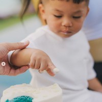 Lahir pada 7 April 2022, putra pertama Nikita dan Indra, Issa Xander Djokosoetono, kini telah berusia 2 tahun dan sebentar lagi akan menjadi seorang kakak. Unggahan Nikita itu pun banjir ucapan selamat dari para netizen dan rekan-rekan artisnya. Foto: Instagram/@nikitawillyofficial94